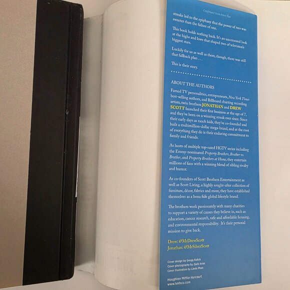 It Takes Two Our Story - Jonathan and Drew Scott - Picture 4 of 10